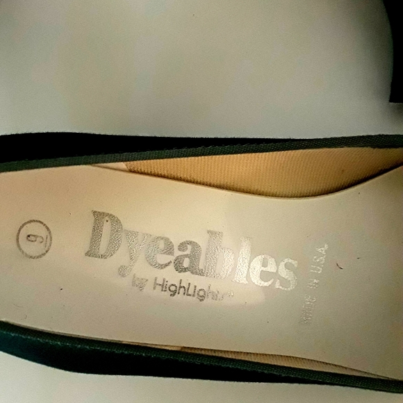 Deep Green Heels - Picture 7 of 8